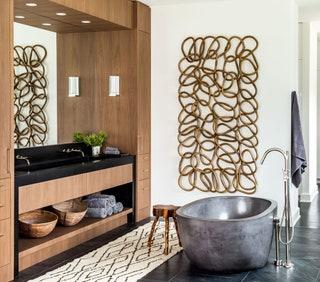 Sculptural⁢ elements enhance the visual appeal​ of any bathroom