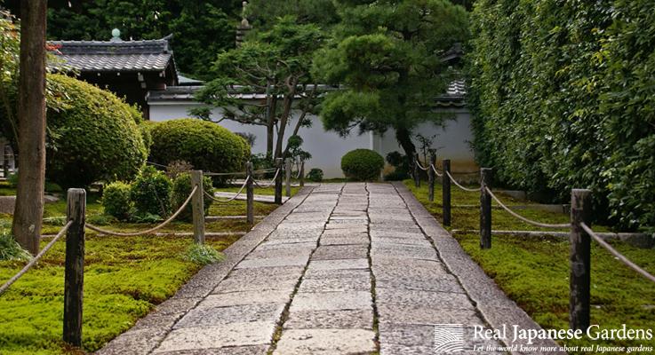 Flowing paths ‍invite contemplation and exploration within your Zen Garden