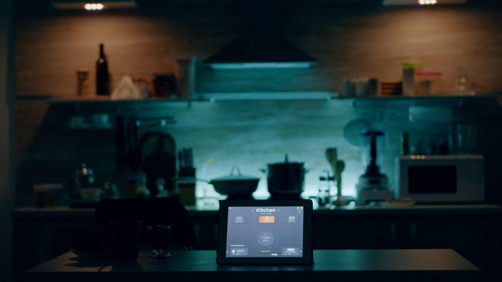 Smart Home Integration in Kitchens‌ connects devices, offering convenience and control