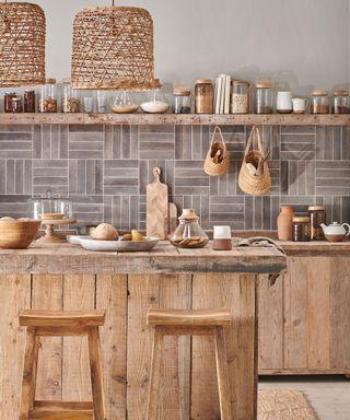 A mix of textures creates depth in your farmhouse⁢ kitchen design