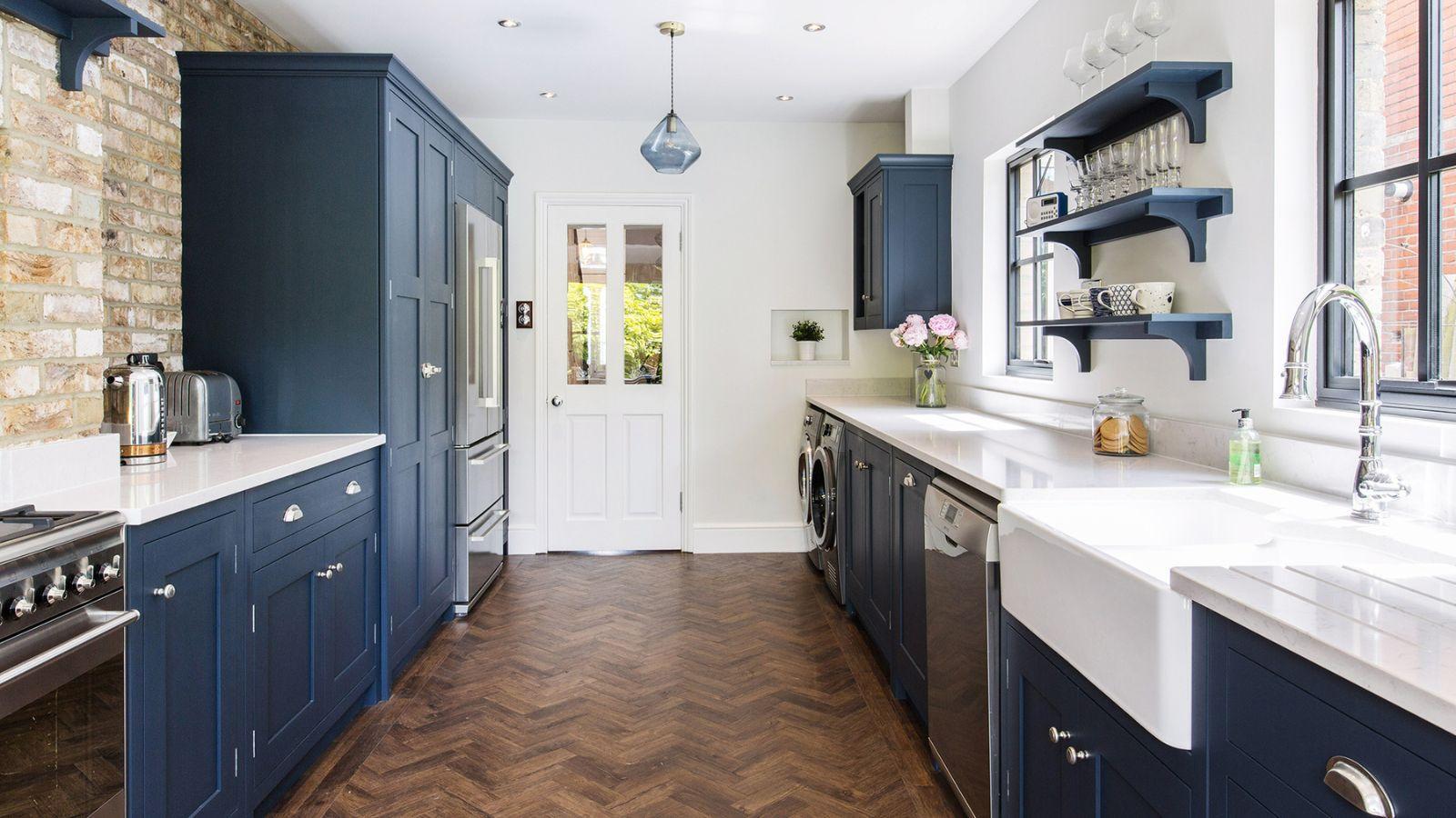 Incorporate open‌ shelving​ to showcase dishware in your galley kitchen