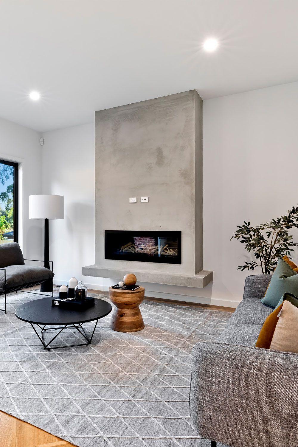 Consider a sleek gas fireplace for a cozy,⁣ modern touch in your living room