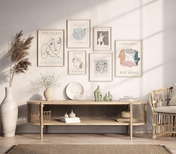 Display personal ​art pieces to ‍personalize your Boho Living Room sanctuary