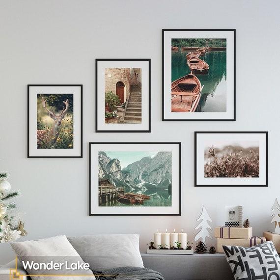 Create a gallery wall with landscape photography ​for your ‍Earthy Living Room