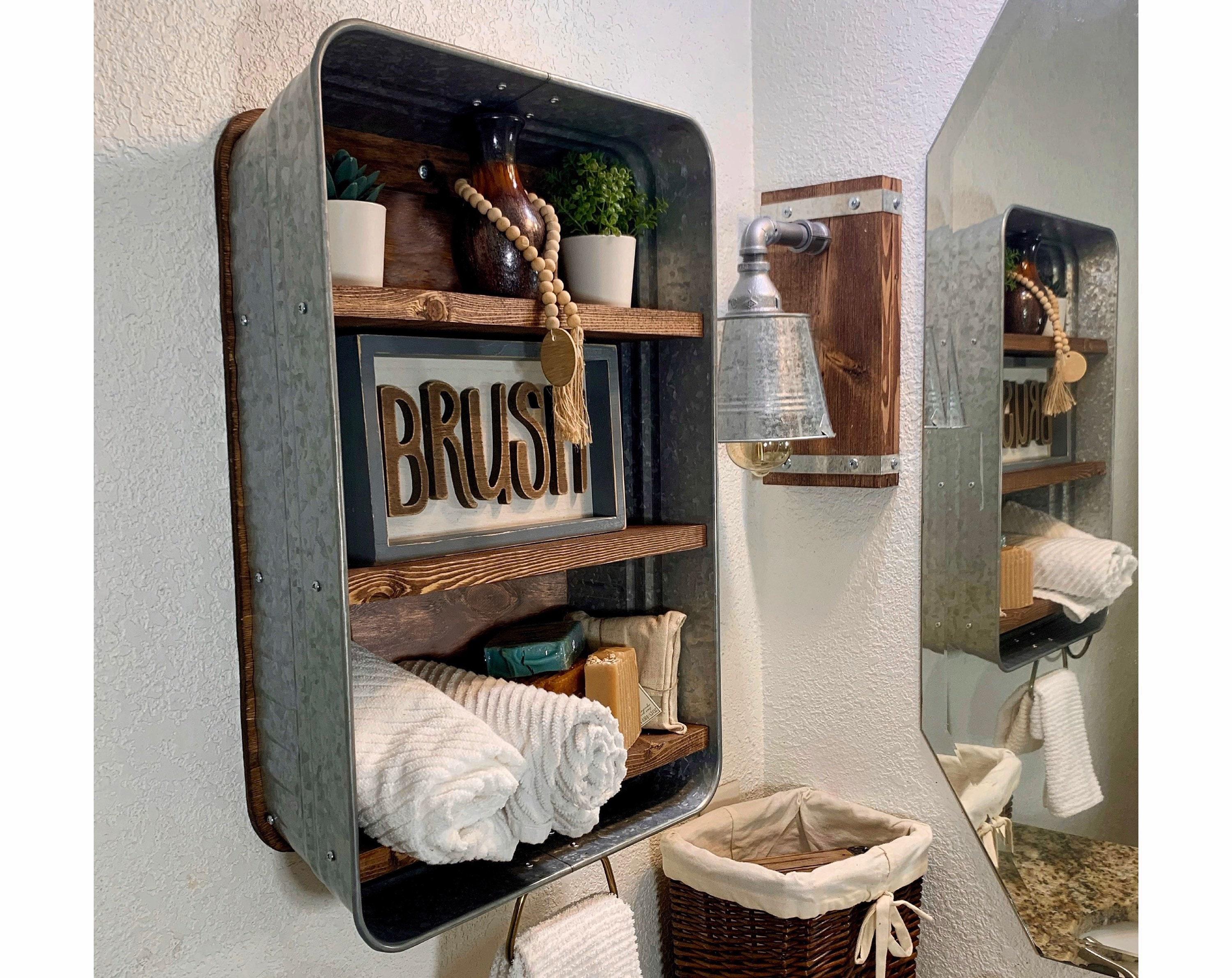 Open shelving displays rustic‍ accents in farmhouse bathrooms