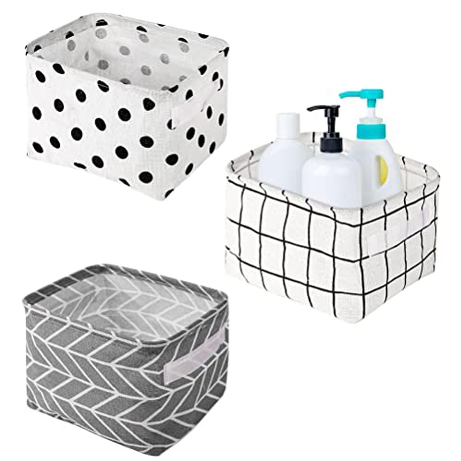 Utilize ‌baskets ⁤for‌ organized storage in your narrow‍ bathroom