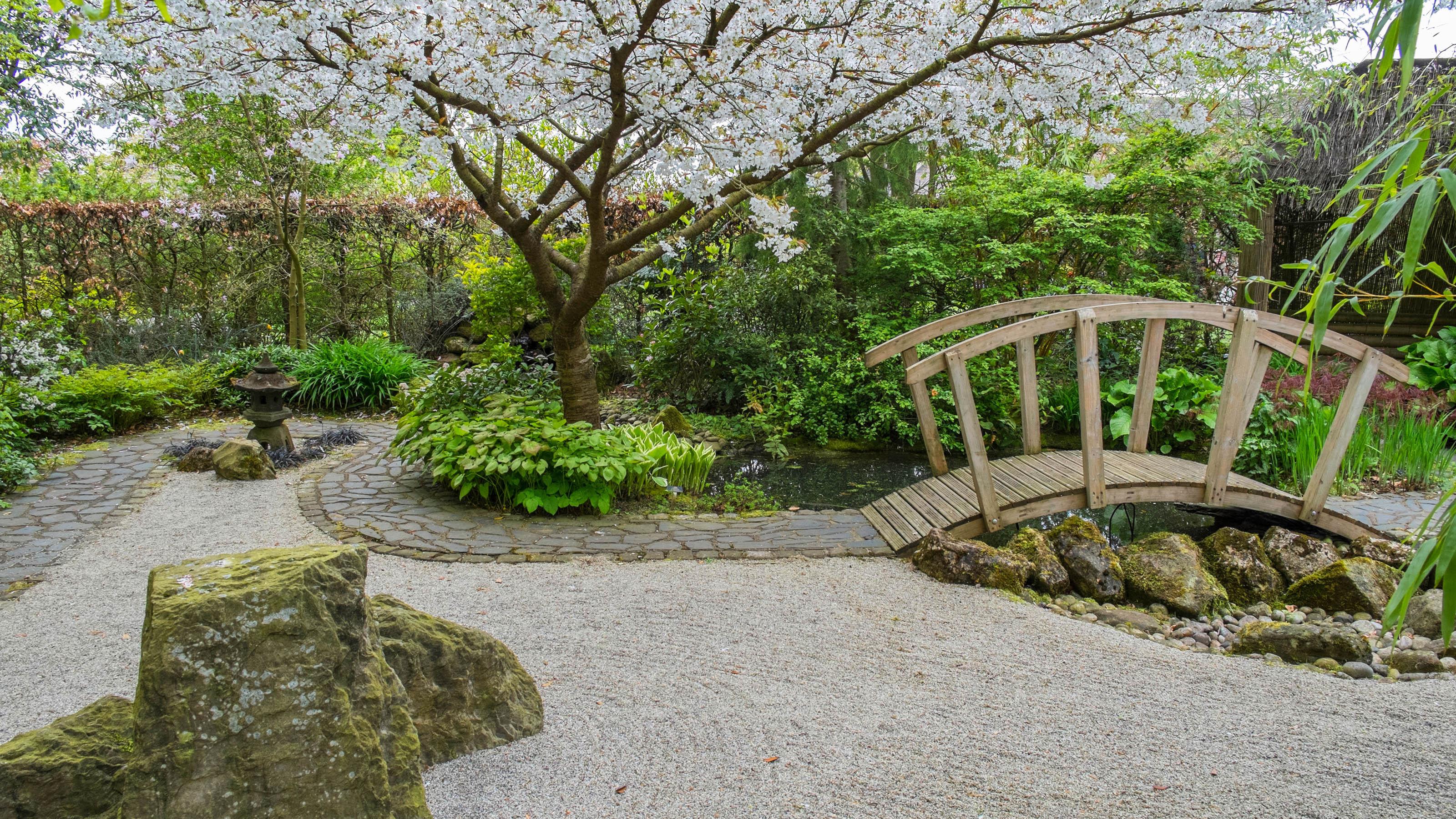 Embrace stillness, allowing ‍the Zen Garden to guide you toward inner peace