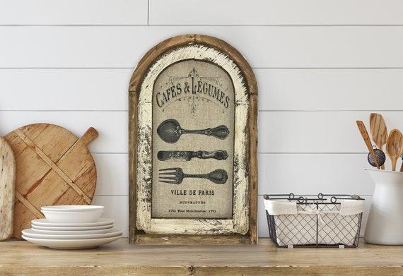 Whimsical wall art brings joy and inspiration ‍to ⁤your farmhouse ‌kitchen