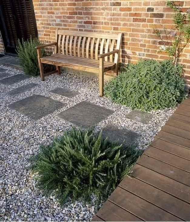 Combine ​hardscaping elements like ‍benches and patio areas for‌ functionality in front yard landscaping