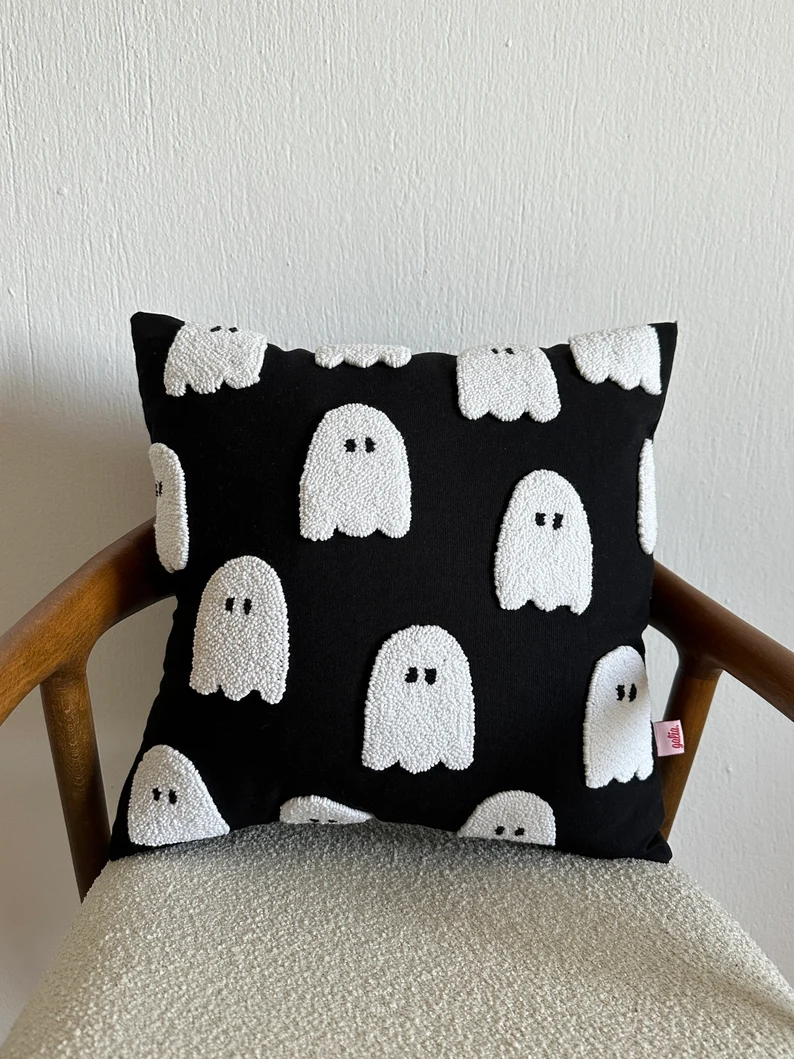 Spooky and Stylish: Embrace Halloween
with These Fun Pillows