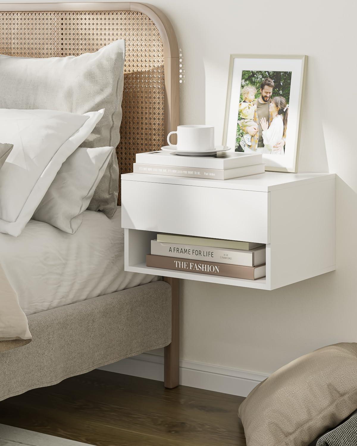 Floating Nightstands: A sleek and modern take‌ on the bedroom ‌trend