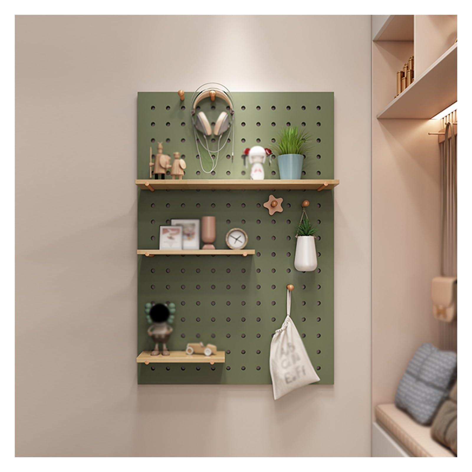 Hang a pegboard ⁣for ​versatile storage ⁤in your small ⁣bathroom