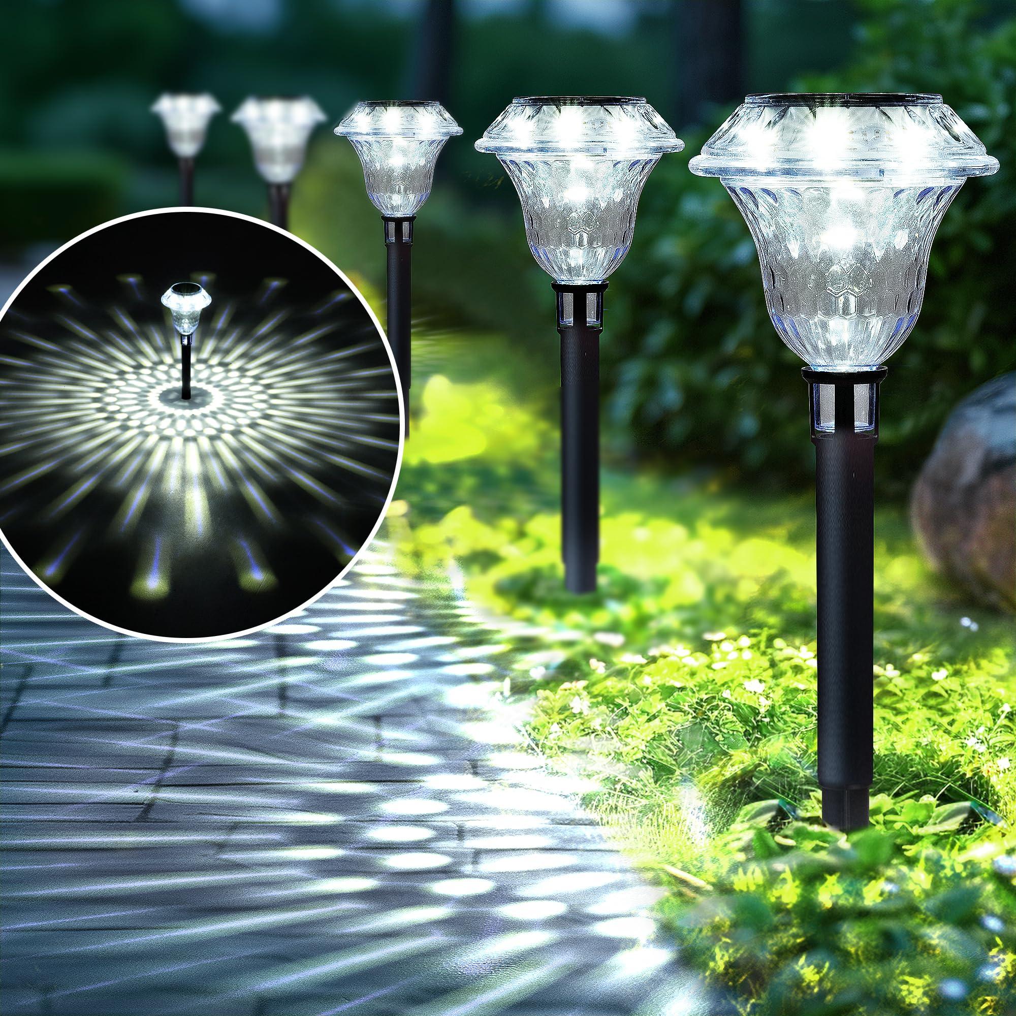 Add decorative lighting‌ to highlight‍ features in ⁤your front yard landscaping