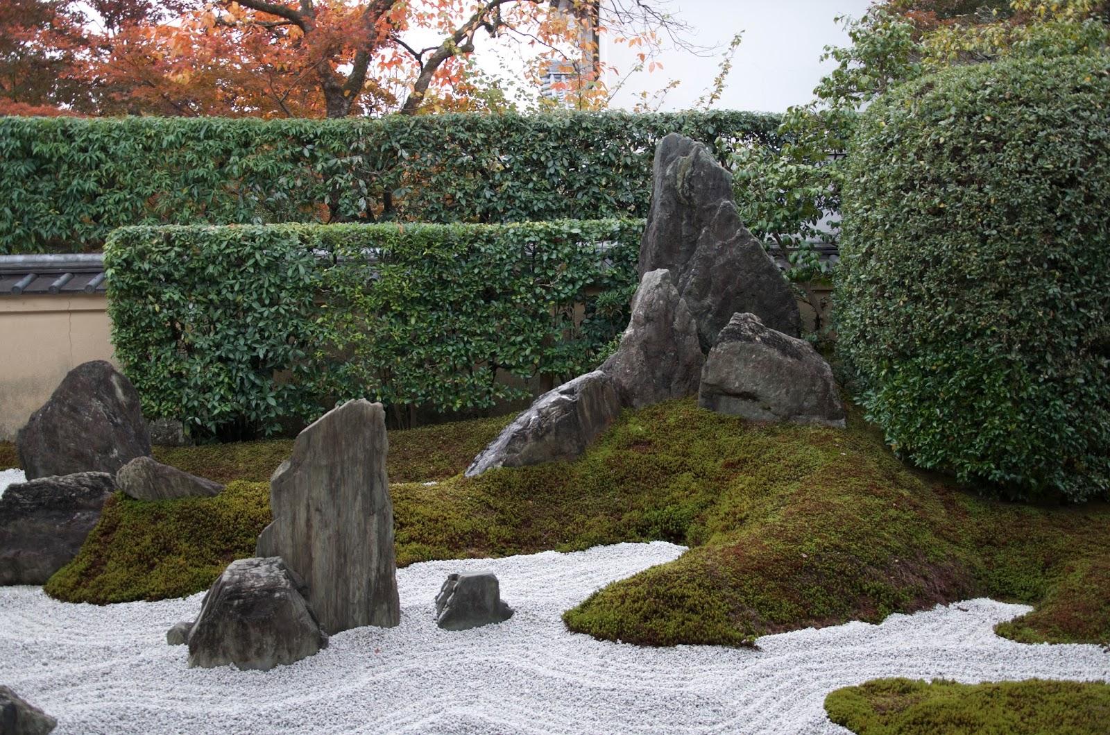 Include boulders and rocks for stability and to represent strength in your Zen Garden