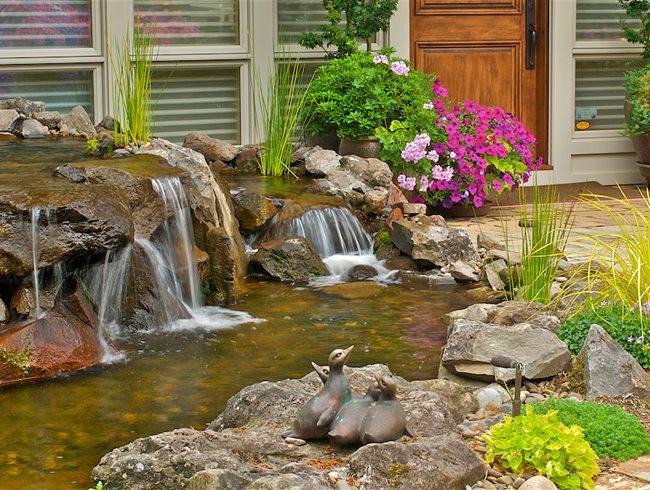 Integrate a water feature for ‌tranquility in front yard ​landscaping designs