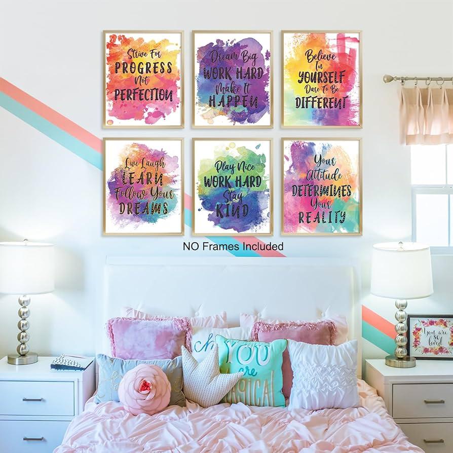 Wall art ⁢featuring inspiring quotes adds personality to your teen ‍girl bedroom