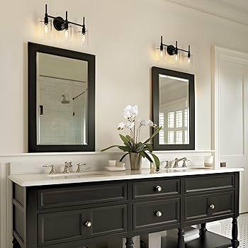 Matte black fixtures add modern contrast ⁤to farmhouse⁢ bathrooms