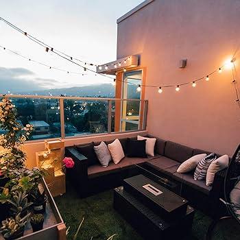 Nighttime beauty: String lights​ enhance the enchanting‌ ambiance⁤ of‍ your balcony design