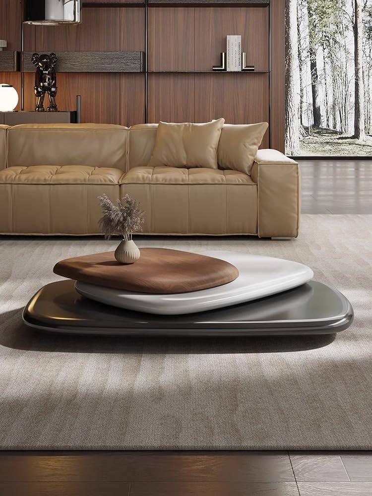 Opt for⁢ a statement ⁢coffee table to draw attention in your living room