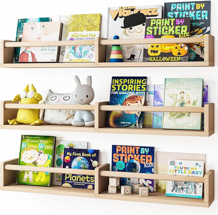 Use‍ bookshelves⁣ creatively to enhance your Nursery Nooks charm