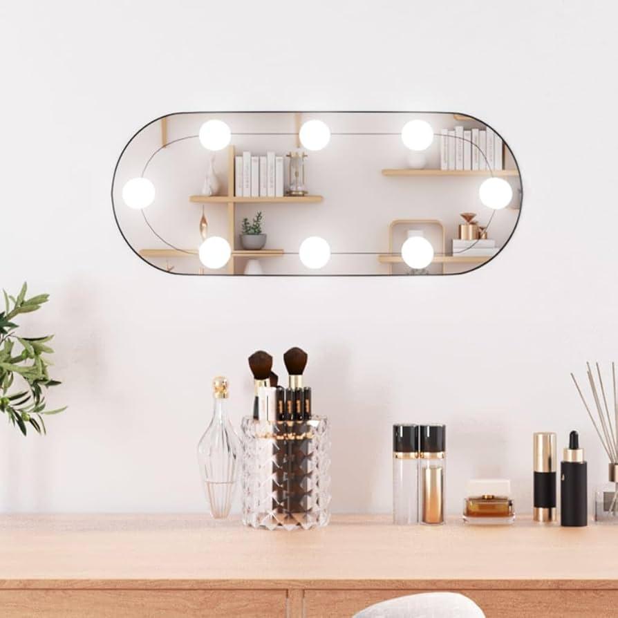 Use‍ mirrors strategically‌ to enhance light in⁤ your‌ eclectic living ‌room