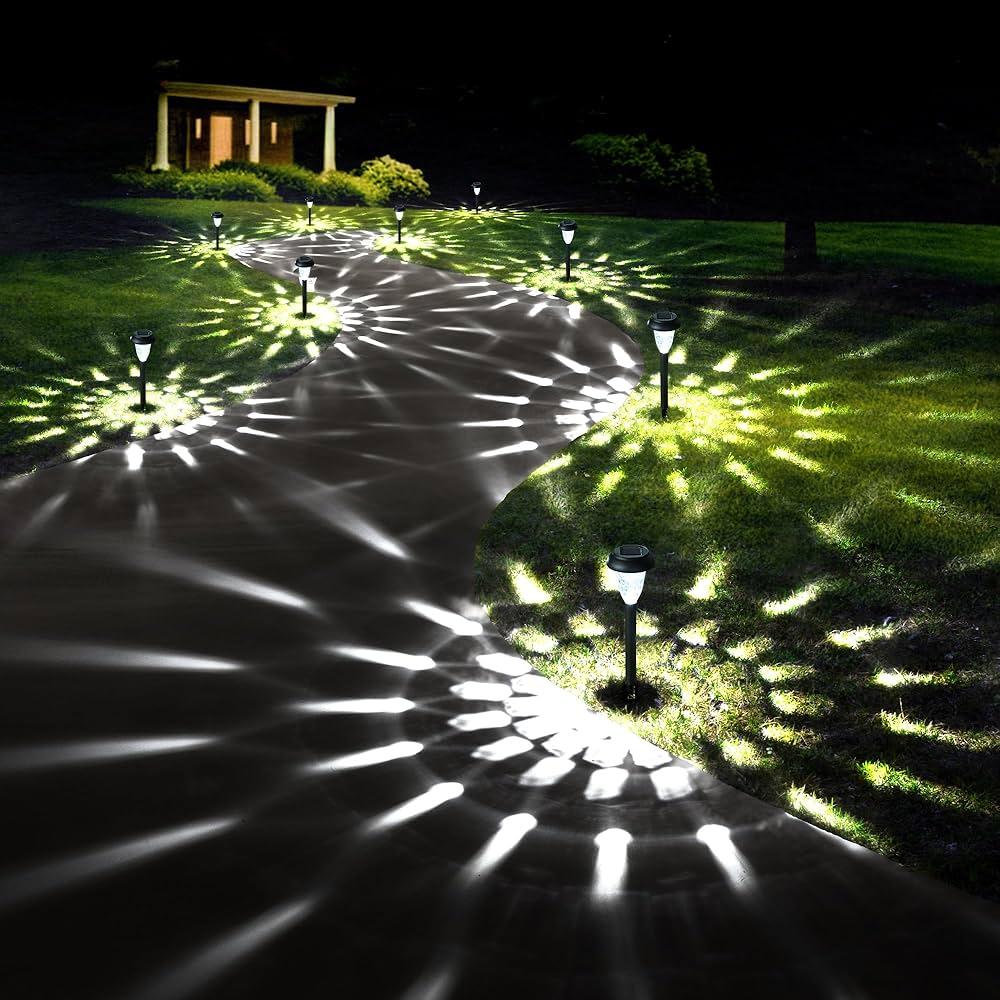 Install⁤ solar lights​ to ⁣illuminate ‌your front‍ yard ​landscaping at⁢ night