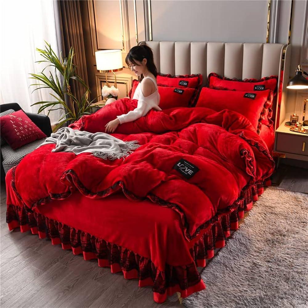 Opt for ‌a comfortable⁤ bedding set ‍to create a cozy⁤ teen girl‌ bedroom retreat