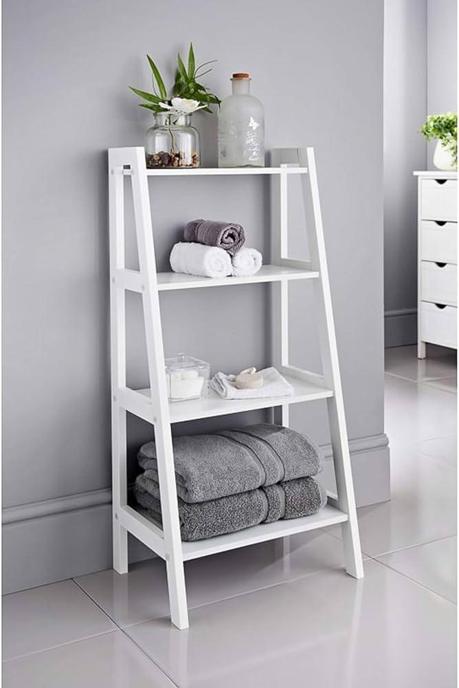 Use a ladder shelf for chic, vertical storage in ‌narrow bathrooms