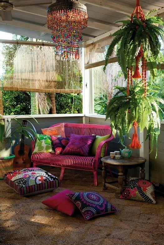 Colorful cushions to‌ add ⁢comfort and style⁢ to ⁤your screened porch‌ seating