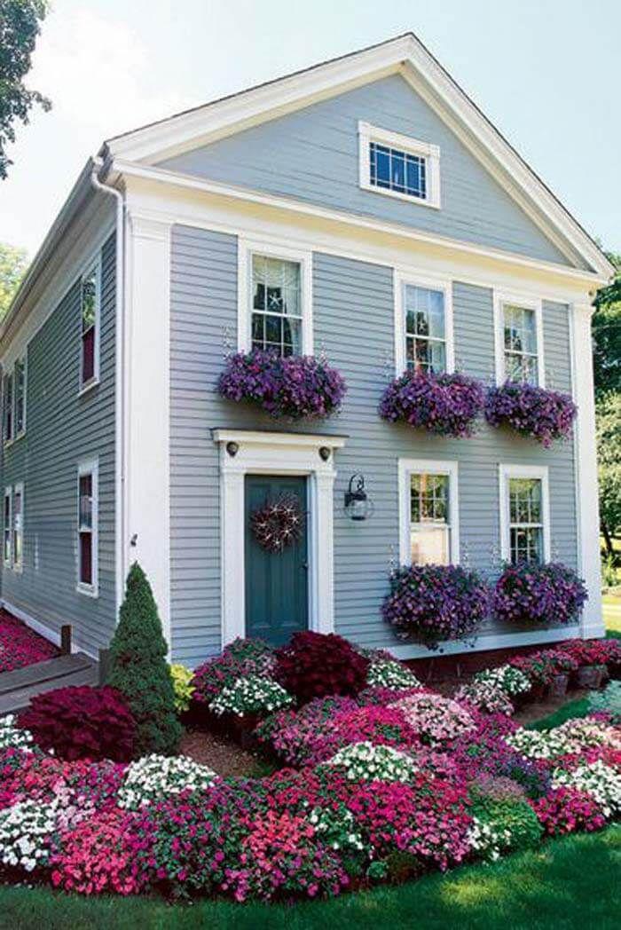 Include colorful window boxes to ⁢complement ‌your ⁢front‍ yard landscaping