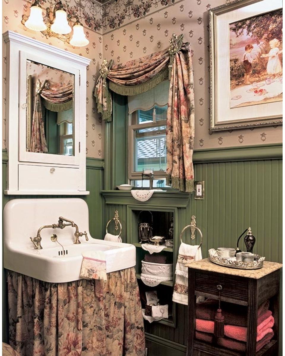 Curate vintage finds for a charming eclectic bathroom aesthetic