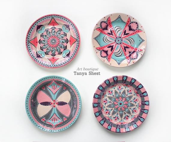 Gift set of decorative plates Modern hand | Et
