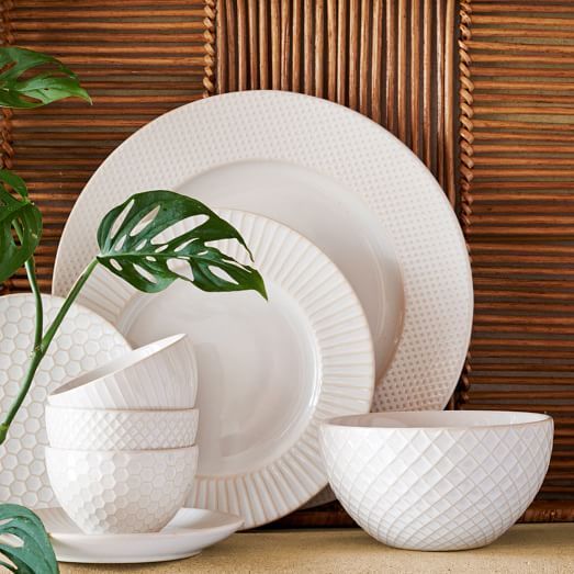 White Textured Stoneware Dinnerware (Set of 16) in 2020 .