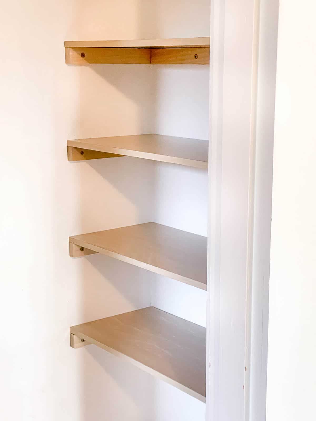 Some interesting and beautiful ideas for
  diy shelves
