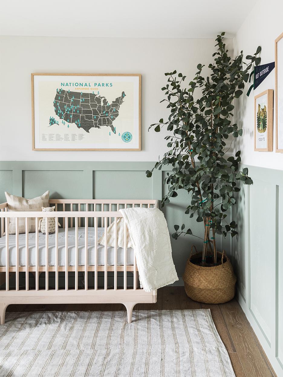 Choose sustainable décor options for an eco-friendly boy nursery