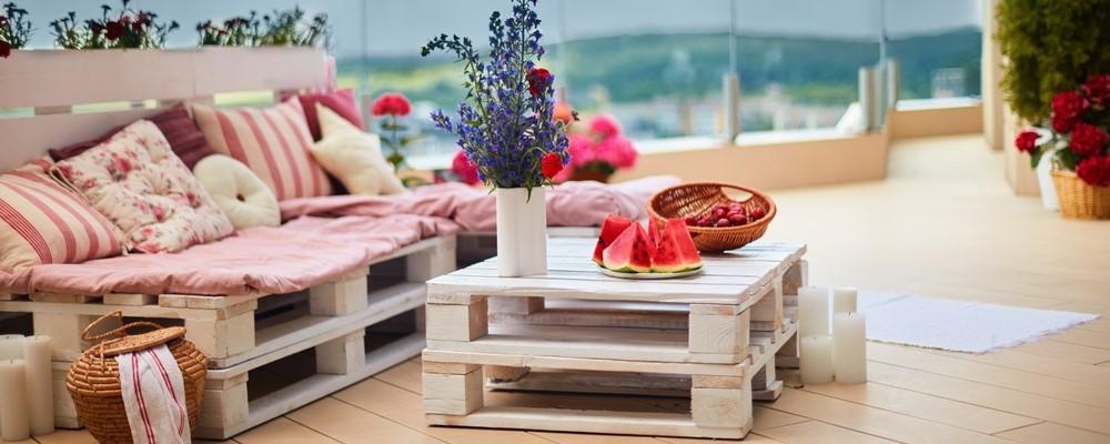 A stylish Pallet Garden can easily complement a modern ‌minimalist home aesthetic