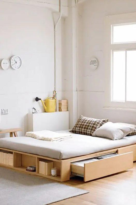 Open ‍storage solutions keep⁣ your minimalist bedroom organized and airy