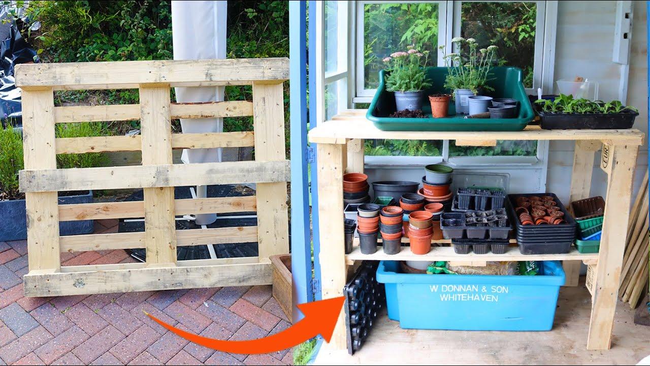 Furniture meets nature: build a bench with an attached pallet garden for seating and greenery