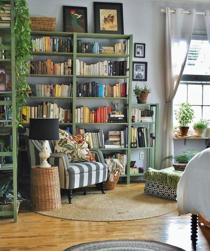 Use open shelving to ⁤display curated décor and books in your Boho⁤ living room