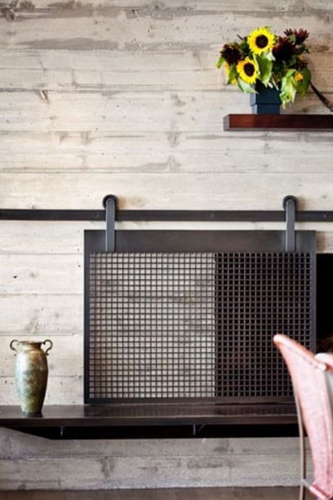 How to Make a Barn Door Style Fireplace Screen | Designertrapped .