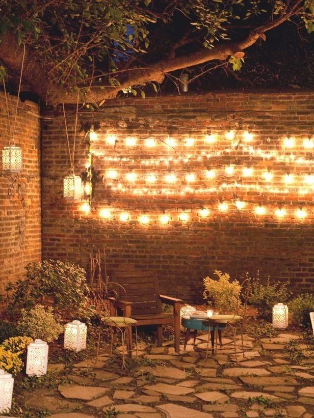 Hang fairy lights to create a warm atmosphere ​in ‌your Nursery Nook