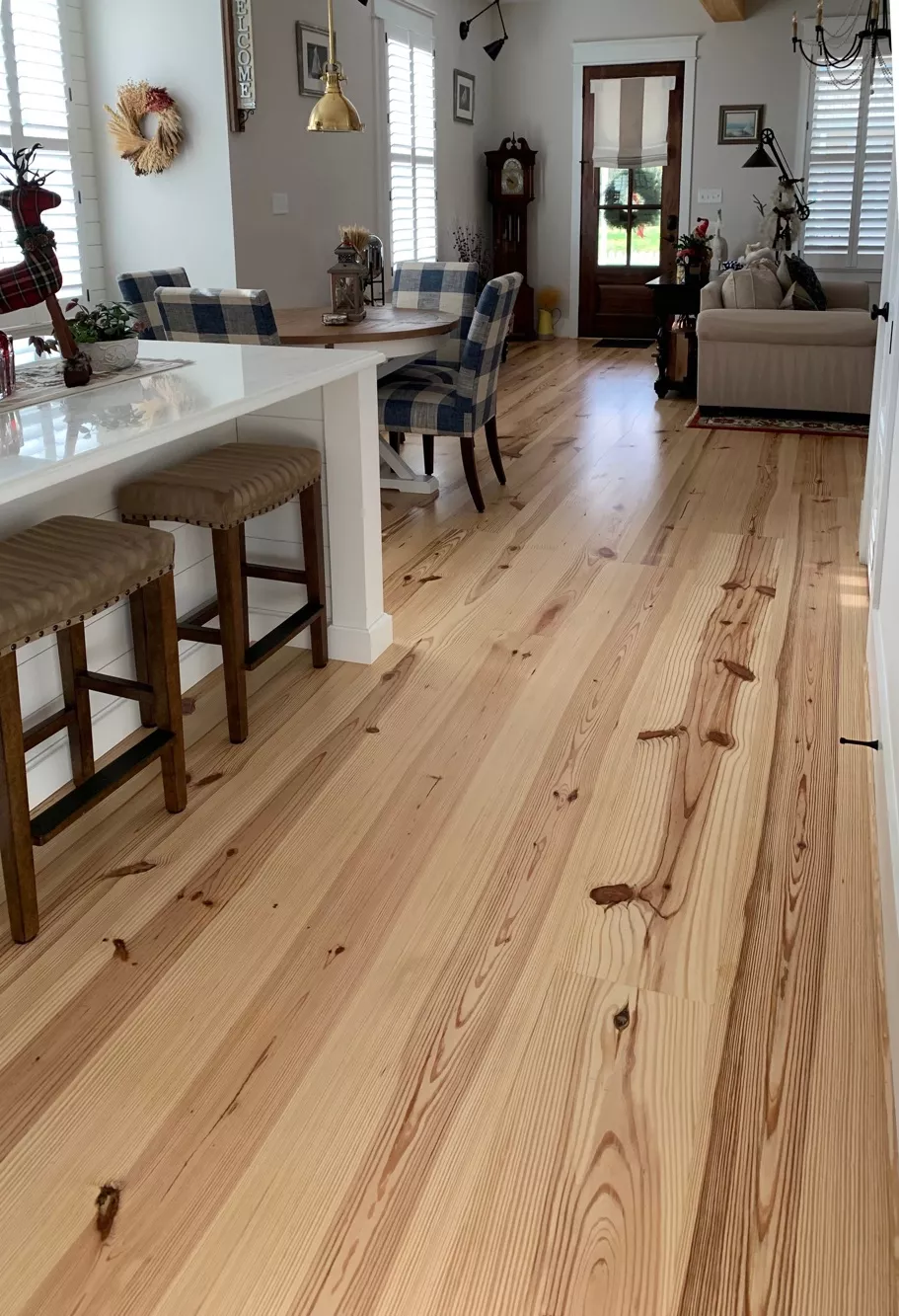 Reclaimed Heart Pine Flooring: Bringing
History and Character to Your Space