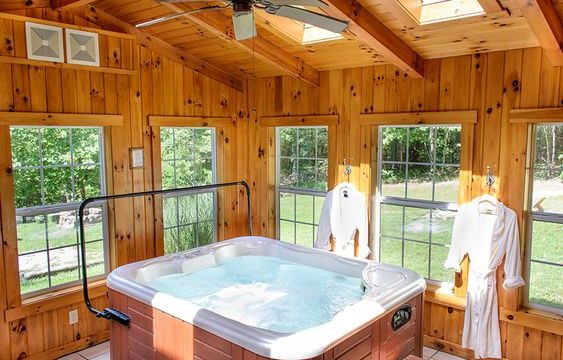 Relaxing Indoor Hot Tub Ideas for Extra Comfort | DecorTren