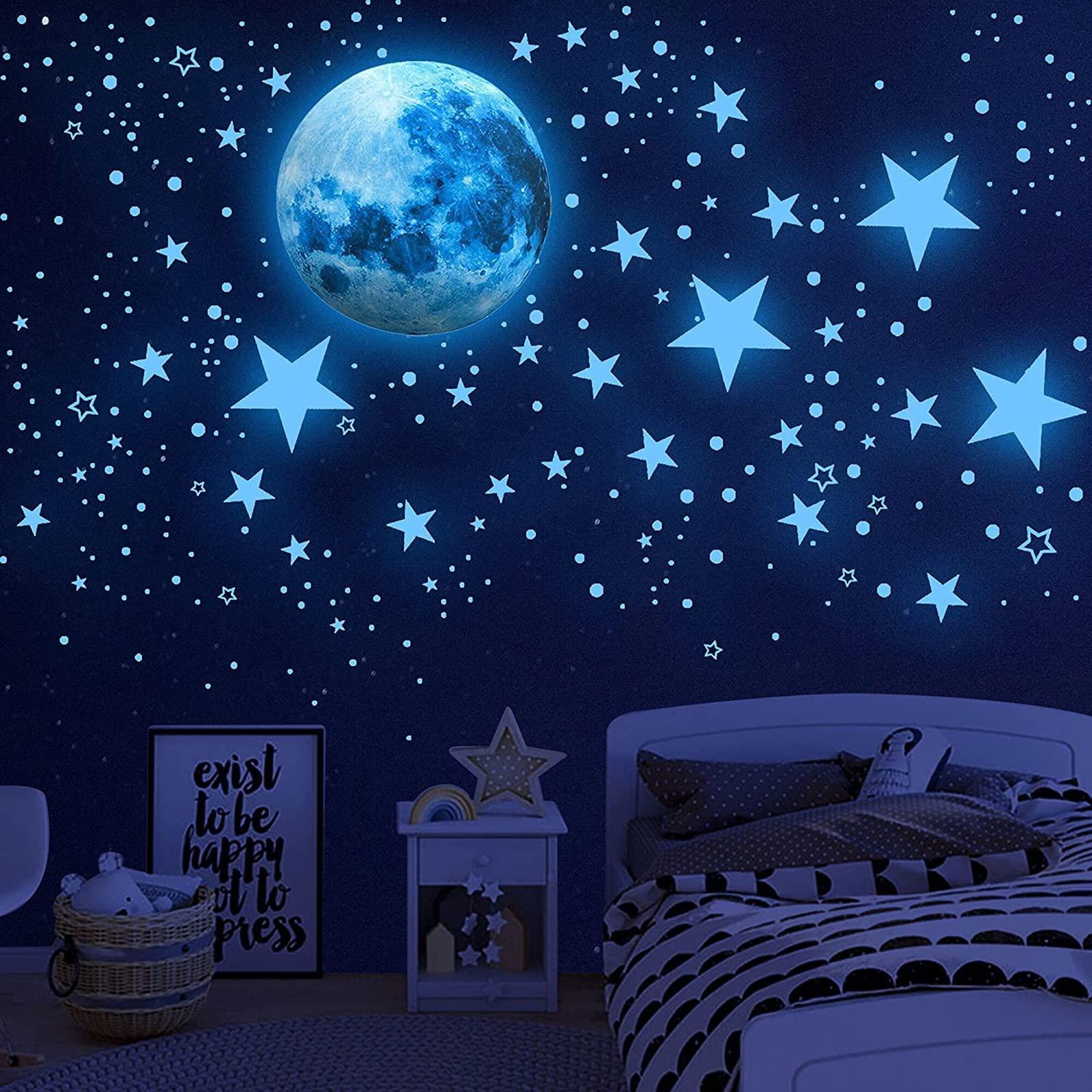 Galactic Dreams: Use ‍starry wall decals for an out-of-this-world Boy Nursery