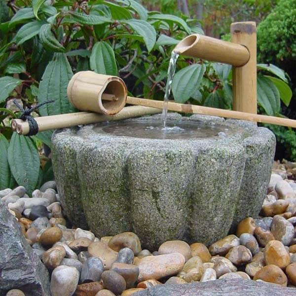 Add a calming ⁤water feature to promote relaxation in your Zen Garden