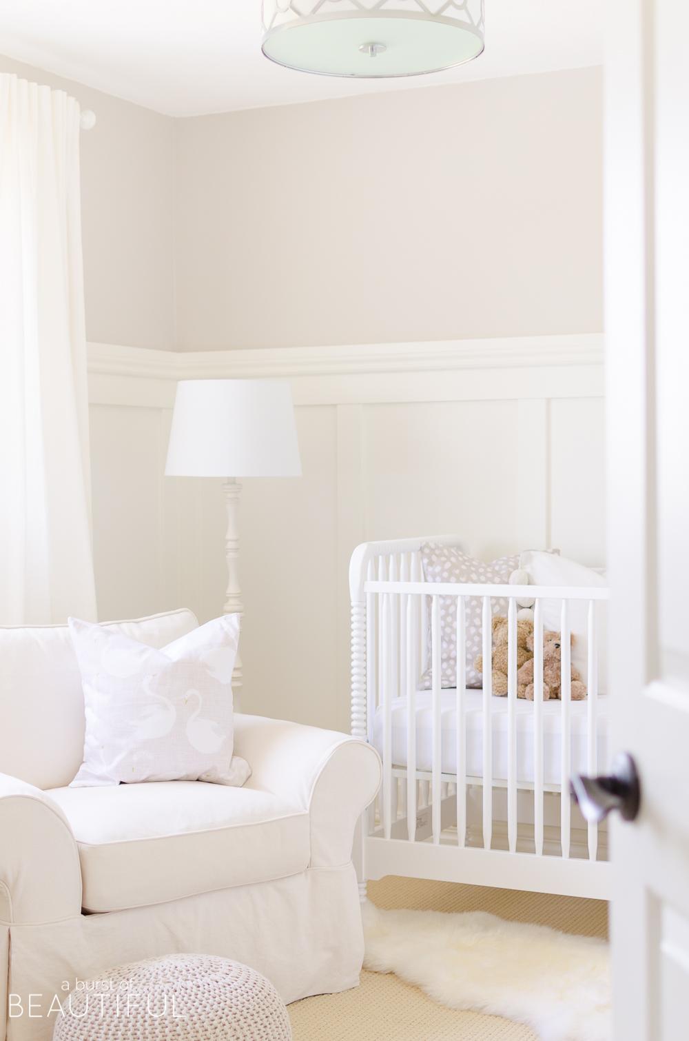 Color palette ⁤that promotes serenity in the Nursery ⁤Nook