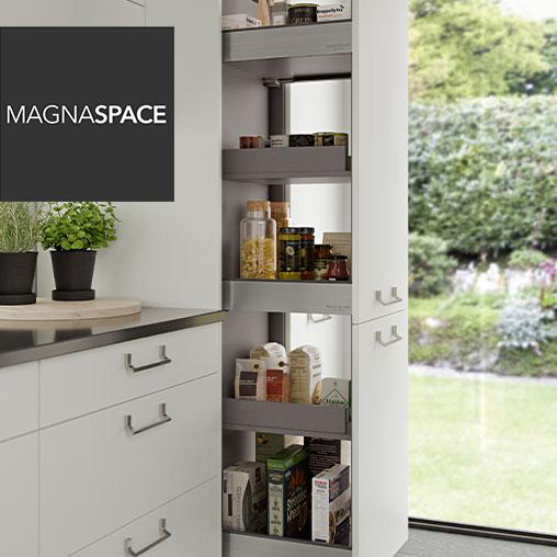 Install a‌ pull-out pantry to maximize storage efficiency in your ⁢galley kitchen