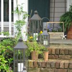 Outdoor Decorating Ideas: Lanterns | Front porch decorating, House .