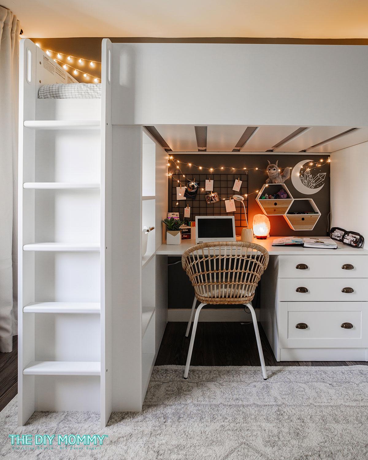 Transform an old dresser ⁣into a stylish desk‌ for homework in the teen bedroom