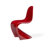 Vitra Panton Chair Classic, Red by Verner Panton, 1958 - Designer .